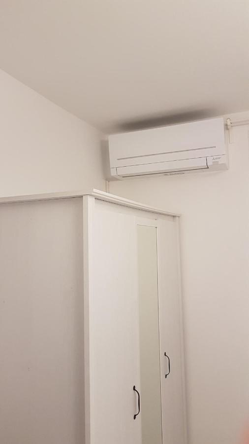 Apartment Kiki Candy Малинська Екстер'єр фото